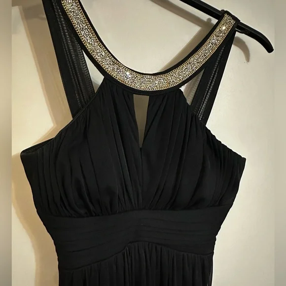 XS, black and gold/silver accent Prom Dress - Picture 4 of 5